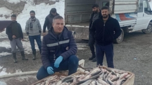 ercek-golunde-kis-balikciligi-devam-ediyor-6Rcr6yaA.jpg