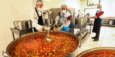 van-buyuksehir-belediyesi-ramazanda-10-bin-kisiye-iftar-verecek-PSYu6ALl.jpg