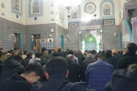 baskalede-kadir-gecesi-dualarla-idrak-edildi-IkYerThf.jpg