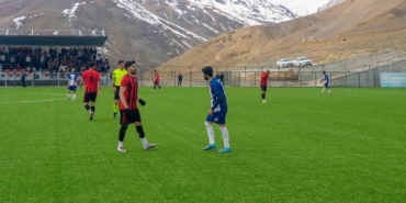 baskalespor-van-buyuksehir-belediyesporla-1-1-berabere-kaldi-zKhuP5dd.jpg