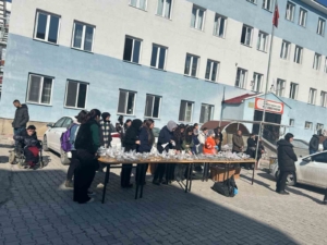 cumhuriyet-anadolu-lisesinde-aci-kayip-tarih-ogretmeni-rukiye-sakli-vefat-etti-WinZ8pSW.jpg