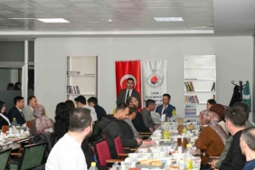 egitim-camiasi-iftar-yemeginde-bulustu-KrTHhrVP.jpg