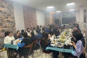 ogrenciler-icin-anlamli-iftar-programi-fljzpf5P.jpg