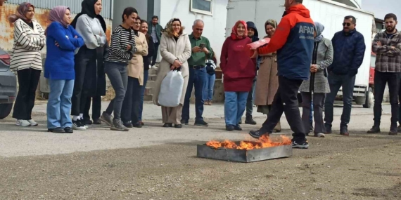 Tuşba Sağlık Müdürlüğü çalışanlarına afet eğitimi