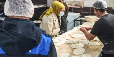 van-buyuksehir-belediyesi-firin-ve-tandir-evlerini-denetledi-KDjO8wwc.jpg