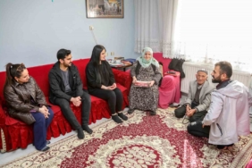 van-buyuksehir-belediyesi-yaslilari-yalniz-birakmiyor-1pU4mesl.jpg