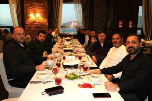 van-masterler-iftarda-bulustu-f2BzeEfL.jpg