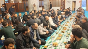 vanda-corba-su-ve-ekmek-sofrasinda-kardeslik-bulusmasi-yHy2ZFOQ.jpg