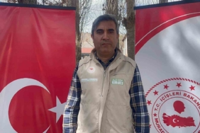 vanin-muradiye-ilcesinde-40-bin-fidan-dagitimi-yapildi-2Zktlz1M.jpg