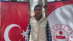 vanin-muradiye-ilcesinde-40-bin-fidan-dagitimi-yapildi-2Zktlz1M.jpg