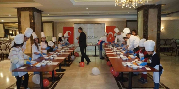 Minik şefler Cupcake Workshop’ta buluştu