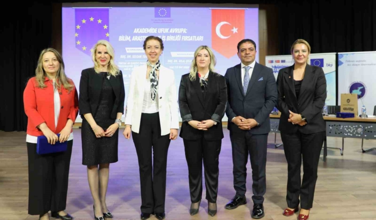 van-ab-bilgi-merkezi-yyude-ab-desteklerini-anlatti-yGgDdJfu.jpg