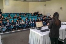 van-buyuksehir-belediyesi-personeline-is-sagligi-ve-guvenligi-egitimi-qraaa4ZQ.jpg
