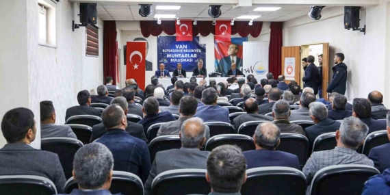 Van Büyükşehir Belediyesinden mahalle muhtarları toplantısı