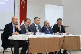 van-buyuksehir-belediyesinin-muhtarlar-toplantisi-devam-ediyor-8dWcaGrR.jpg