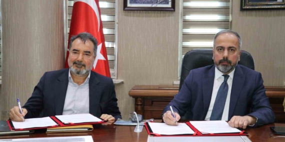 Van YYÜ tarihinde bir ilk