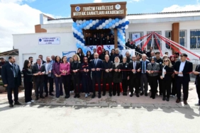van-yyude-mutfak-sanatlari-akademisi-acildi-xBd6MX5c.jpg