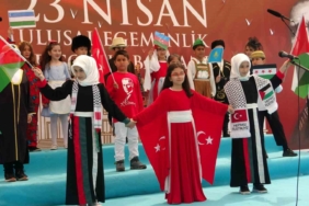 vanda-23-nisan-coskuyla-kutlandi-pFkC3iwa.jpg