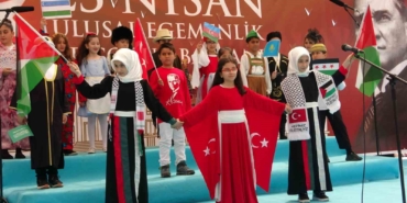 vanda-23-nisan-coskuyla-kutlandi-pFkC3iwa.jpg