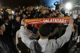 vanda-galatasarayli-taraftarlarin-derbi-sevinci-G7PEW5Uv.jpg