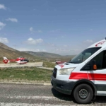 ambulans-helikopter-kafa-travmasi-geciren-hasta-icin-havalandi-C2ECJDvL.jpg