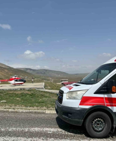 ambulans-helikopter-kafa-travmasi-geciren-hasta-icin-havalandi-C2ECJDvL.jpg