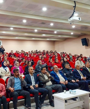 buyuksehir-konservatuvari-ilce-konserlerine-bahcesarayda-start-verdi-PspTZef1.jpg