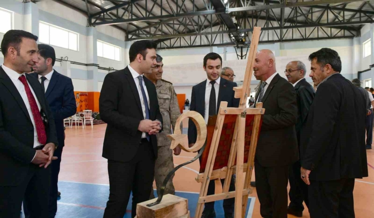catakta-yilsonu-sergisi-mqzeqfIw.jpg