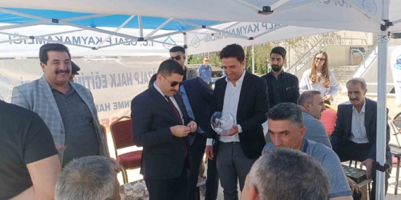 Özalp’te ‘Dama Turnuvası’ başladı