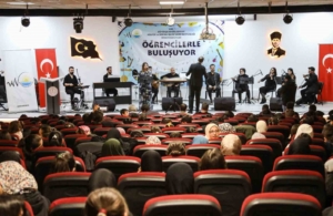van-buyuksehir-belediyesi-konservatuvari-ilcelerle-bulusuyor-IbWP3JBL.jpg