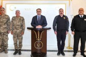vanda-asayis-ve-guvenlik-degerlendirme-toplantisi-yapildi-cLSpCwlS.jpg
