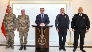 vanda-asayis-ve-guvenlik-degerlendirme-toplantisi-yapildi-cLSpCwlS.jpg