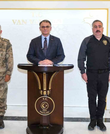 vanda-asayis-ve-guvenlik-degerlendirme-toplantisi-yapildi-cLSpCwlS.jpg