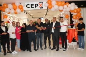vanda-cep-x-telefon-magazasi-acildi-qQjDY7SB.jpg