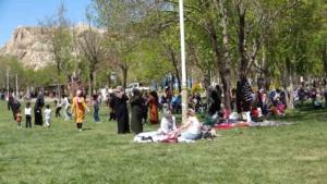 vanda-hidirellez-etkinligi-renkli-goruntulere-sahne-oldu-39wa1JkV.jpg