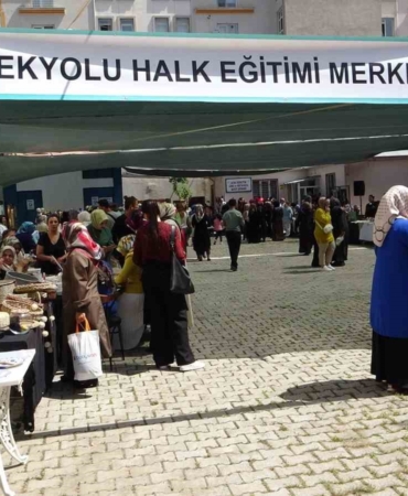 vanda-yilsonu-sergisi-Sh1jqzAw.jpg
