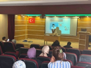 baskalede-ogretmenlere-saglikli-yasam-egitimi-UiRXYGtF.jpg