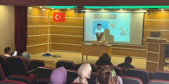 Başkale’de öğretmenlere sağlıklı yaşam eğitimi
