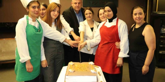 Elite World’den ayın personeli etkinliği