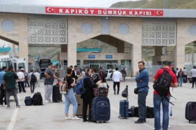 iranli-turistlerden-israile-tepki-intikam-duygusu-icindeyiz-4DQcCc9L.jpg