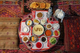 van-kahvaltisi-turkiyeyi-birincilige-tasidi-2pUIfs7M.jpg