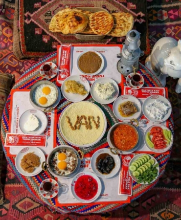 van-kahvaltisi-turkiyeyi-birincilige-tasidi-2pUIfs7M.jpg