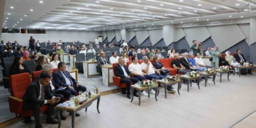 van-tso-ureticilerin-yaninda-a3wxxPOs.jpg