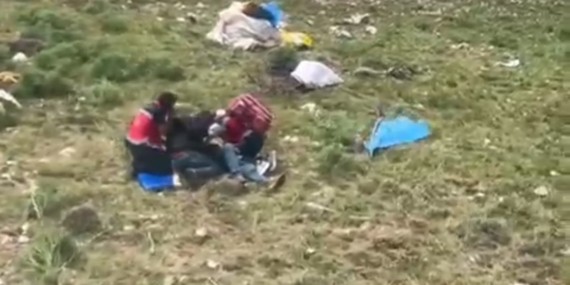 Van’da dağda bayılan çoban helikopterle kurtarıldı