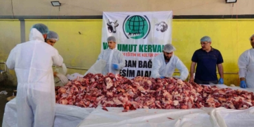 vanda-geleneksel-toplu-kurban-kesimi-vEZIuyTJ.jpg