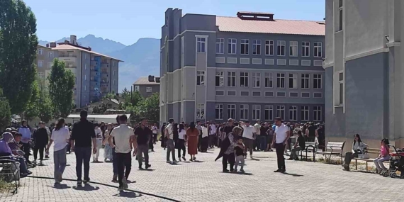 Van’da LGS heyecanı başladı