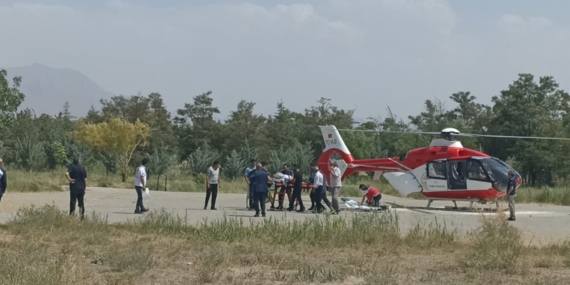 70 yaşındaki hasta ambulans helikopter ile Van’a getirildi