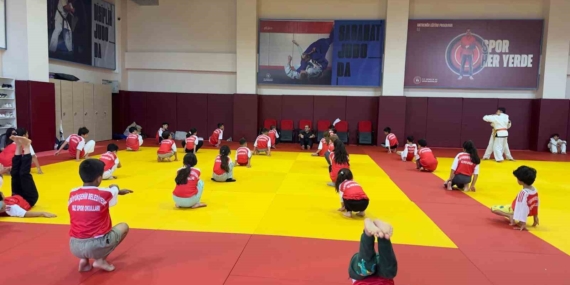 gelecegin-isil-sinem-aydinlari-yetistiriliyor-mfBqbUxI.jpg