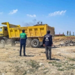 van-buyuksehir-belediyesinden-hafriyat-temizleme-calismasi-qHF9BICa.jpg