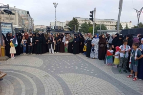 vandaki-stklardan-gazze-cagrisi-AHwdVcvp.jpg
